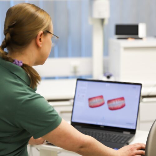 Hammasproteesit 12473